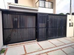 #72 - Casa para Venda em Niterói - RJ