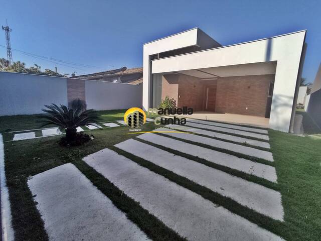 #421 - Casa para Venda em Maricá - RJ