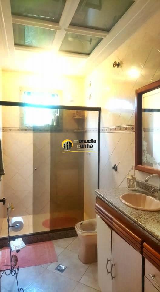 Casa, 4 quartos, 260 m² - Foto 24