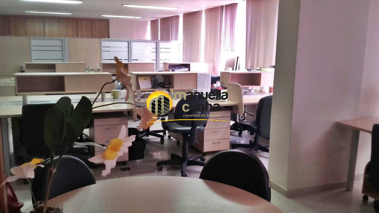 Prédio Inteiro - Foto 1