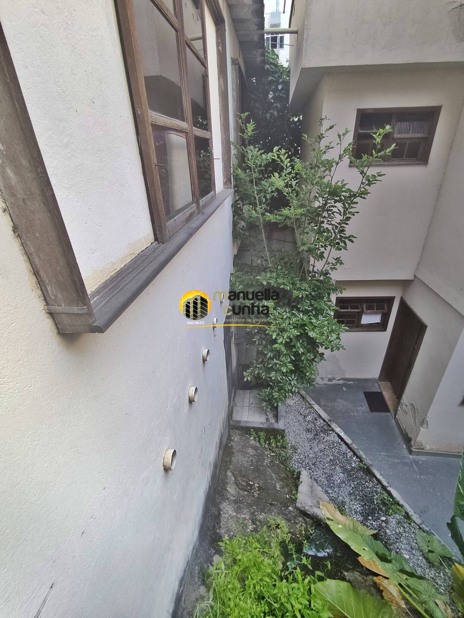 Casa, 4 quartos, 220 m² - Foto 39