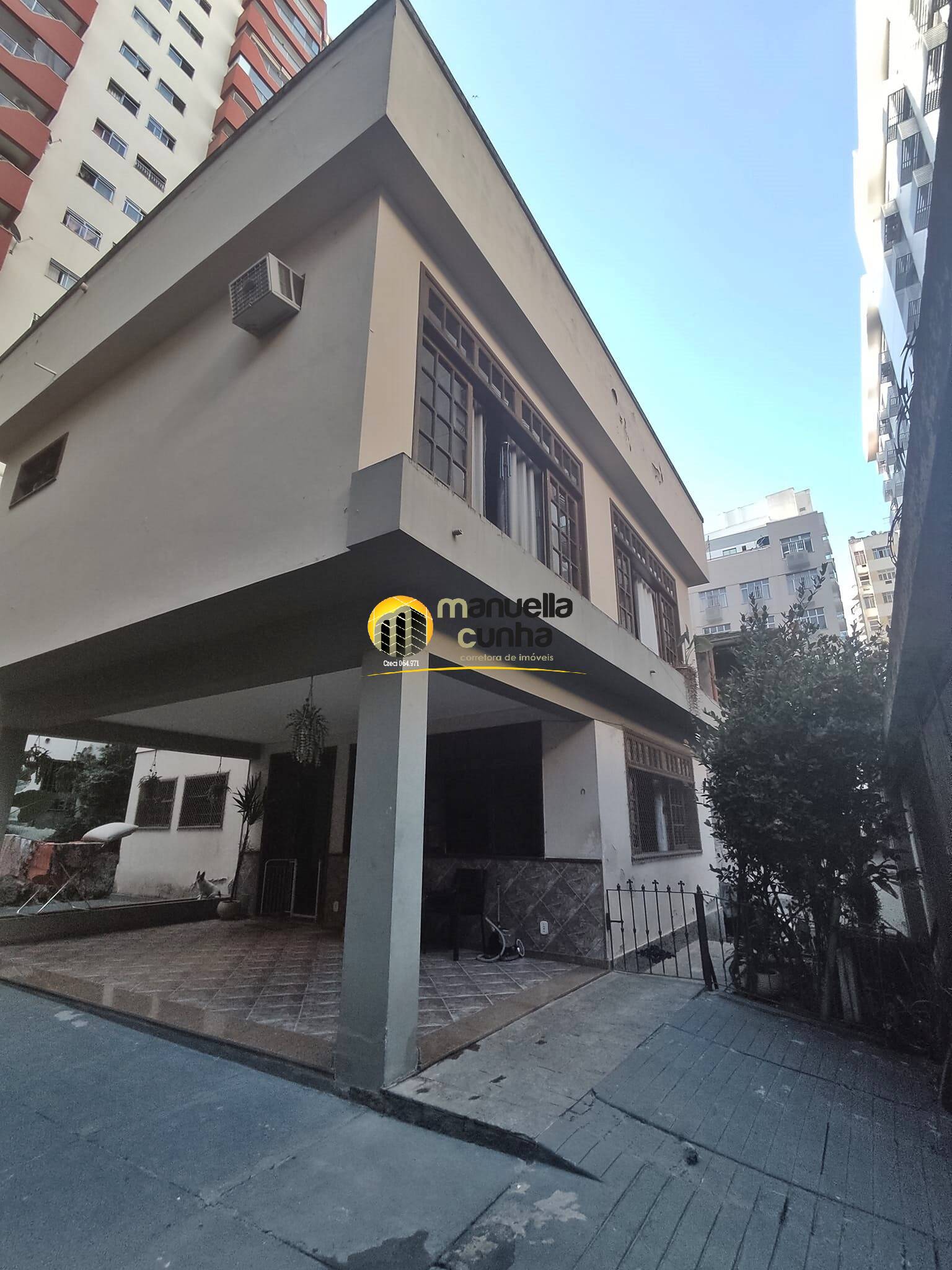 Casa, 4 quartos, 220 m² - Foto 2