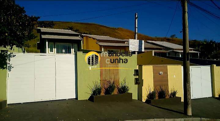 Casa à venda com 2 quartos, 87m² - Foto 1