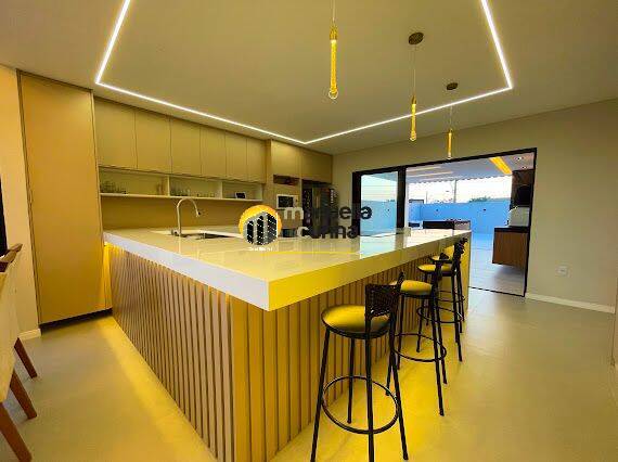 Casa, 3 quartos, 206 m² - Foto 7
