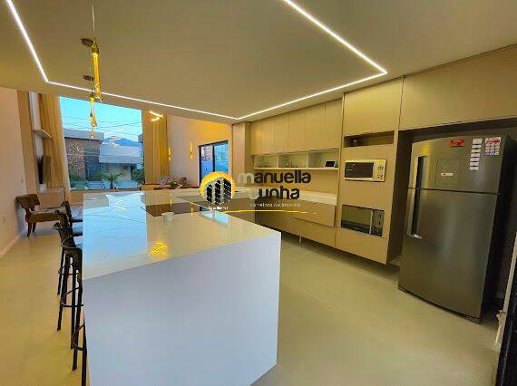 Casa, 3 quartos, 206 m² - Foto 8