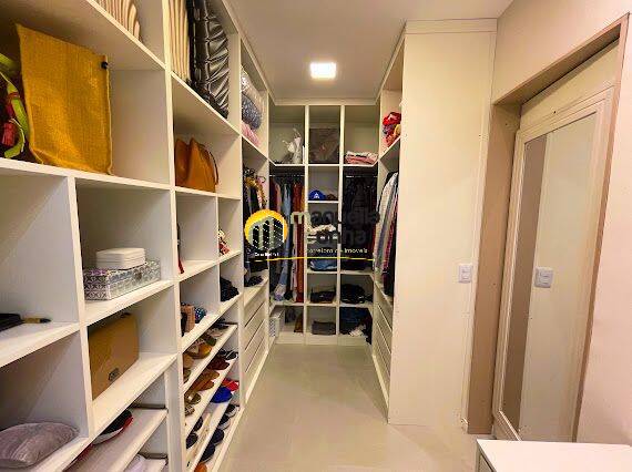 Casa, 3 quartos, 206 m² - Foto 15