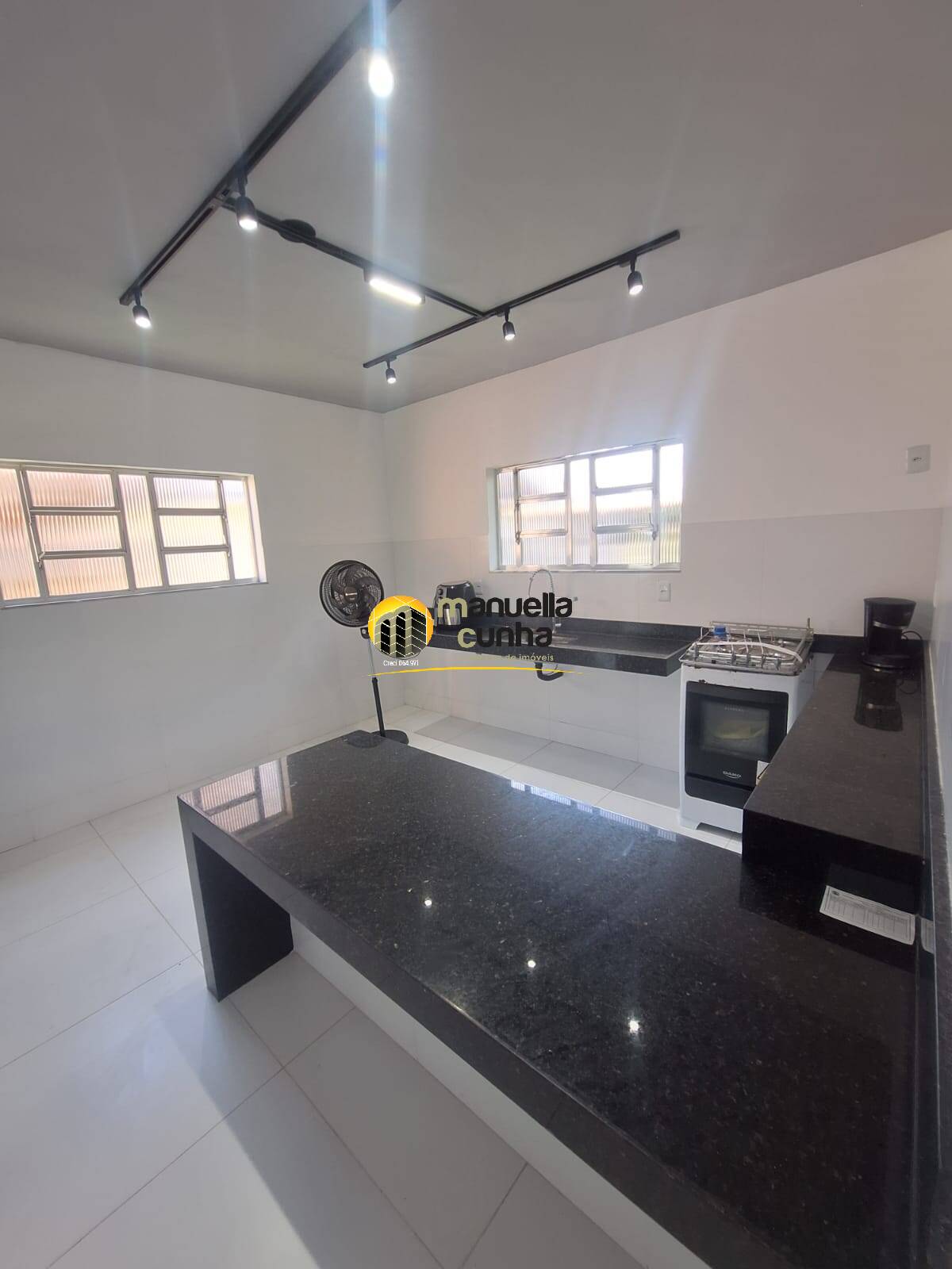 Casa, 4 quartos, 300 m² - Foto 24