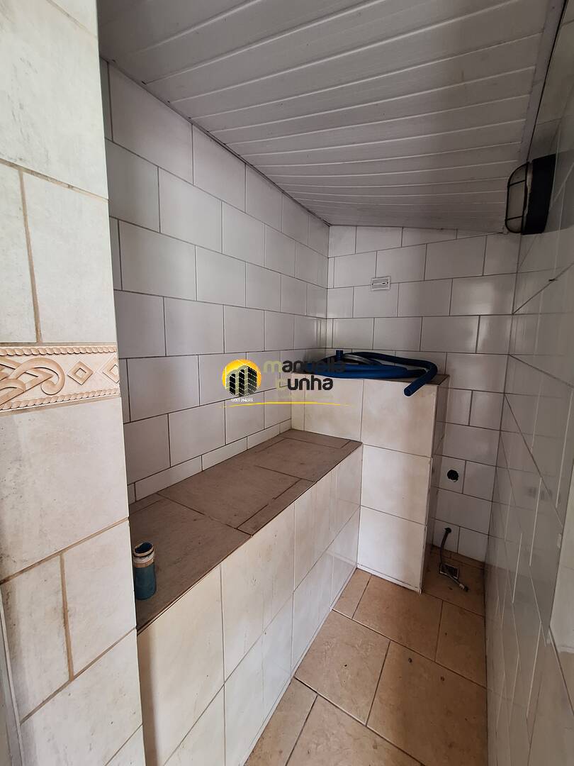 Casa, 1 quarto, 300 m² - Foto 31