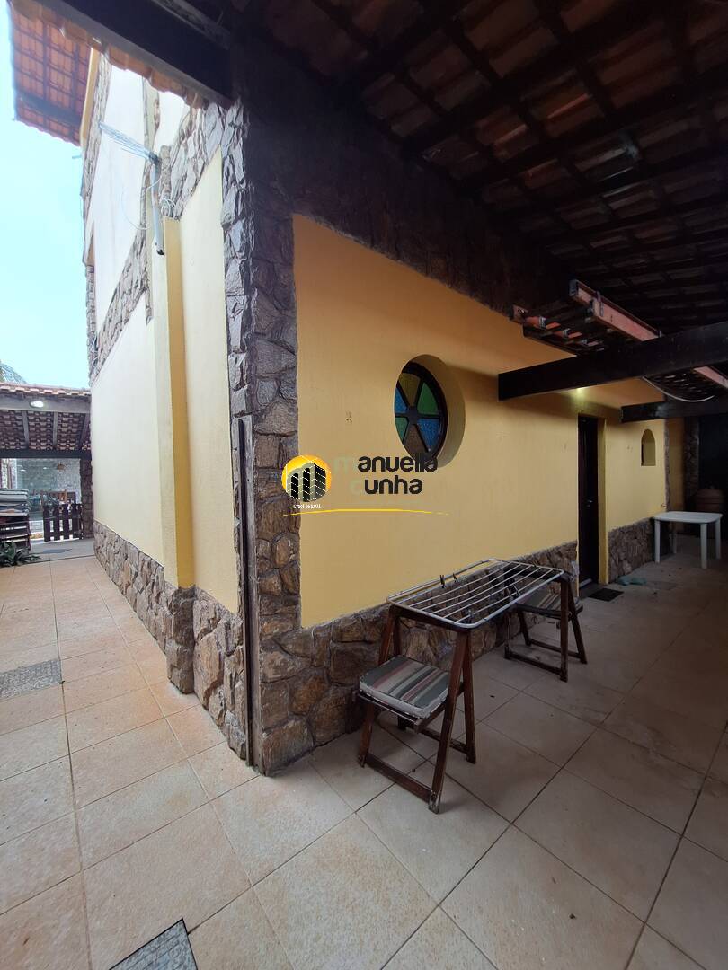 Casa, 5 quartos, 300 m² - Foto 18