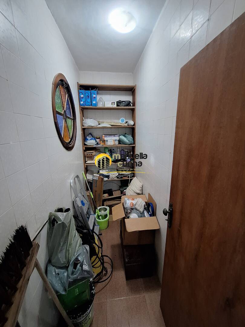 Casa, 5 quartos, 300 m² - Foto 27