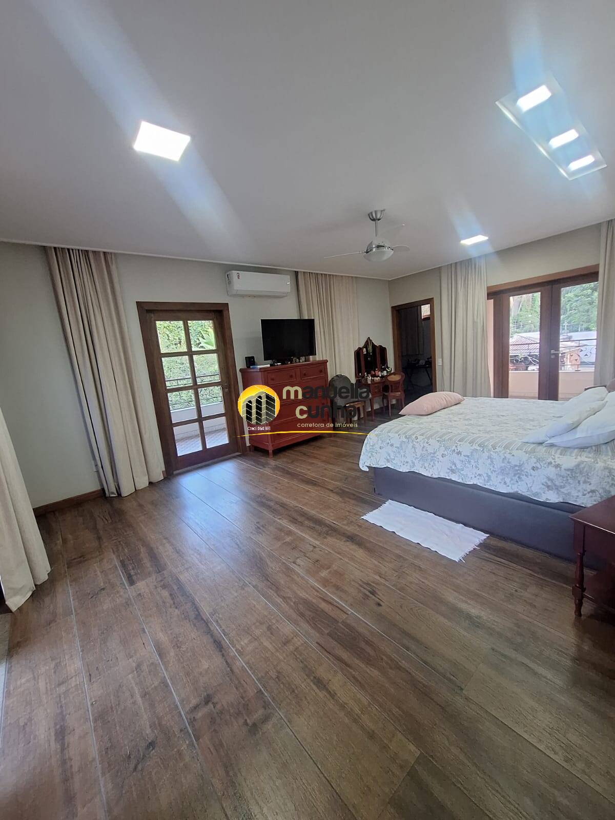 Casa, 6 quartos, 600 m² - Foto 30